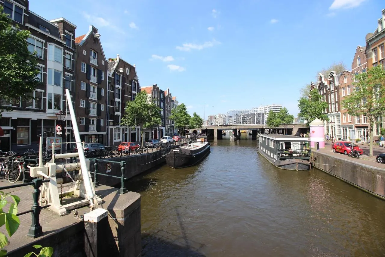 Guesthouse Prinsencanal 2 Amsterdam 2*,  Netherlands